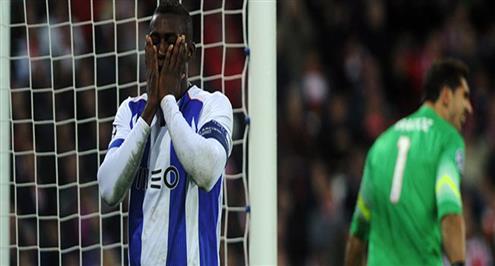 وكيل جاكسون مارتينيز يؤكد إتمام صفقة انتقاله إلى أتلتيكو مدريد